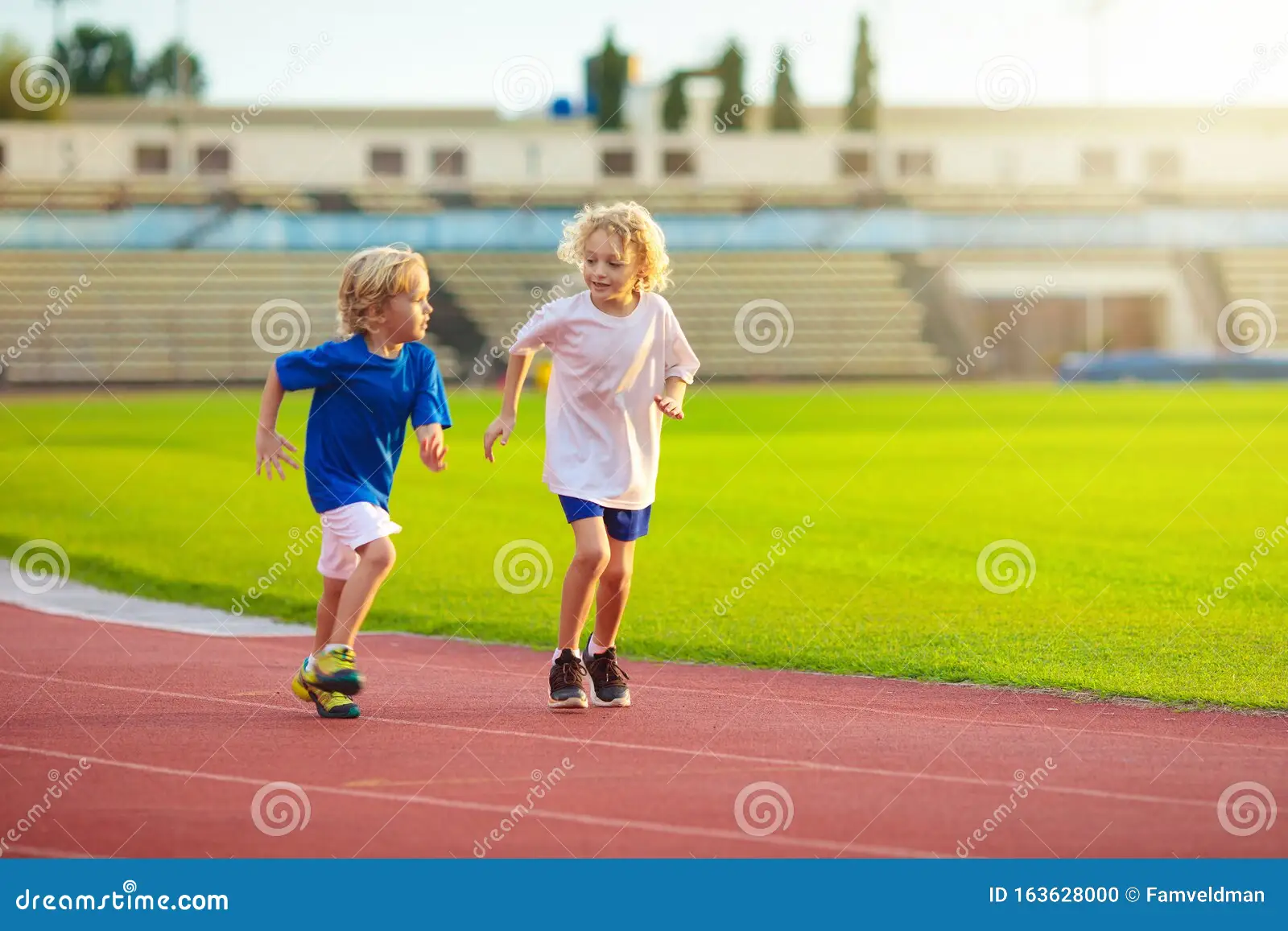 R.I.P.，曾发掘梅西为阿根廷效力的奥马尔逝世，享年73岁